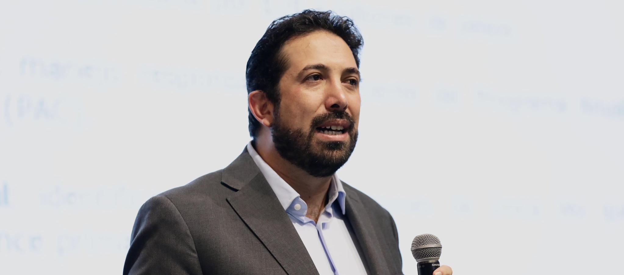 Diego Guevara, ministro de Hacienda. 