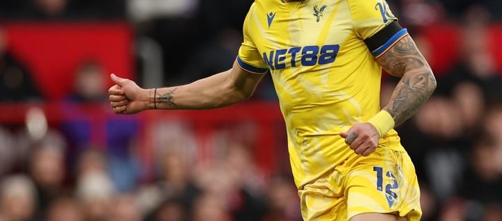 Daniel Muñoz sigue destacándose con el Crystal Palace. 