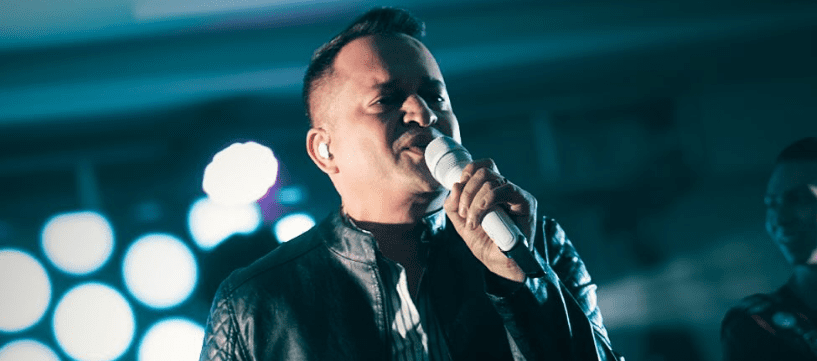 Freddy Burbano, cantante de música popular.