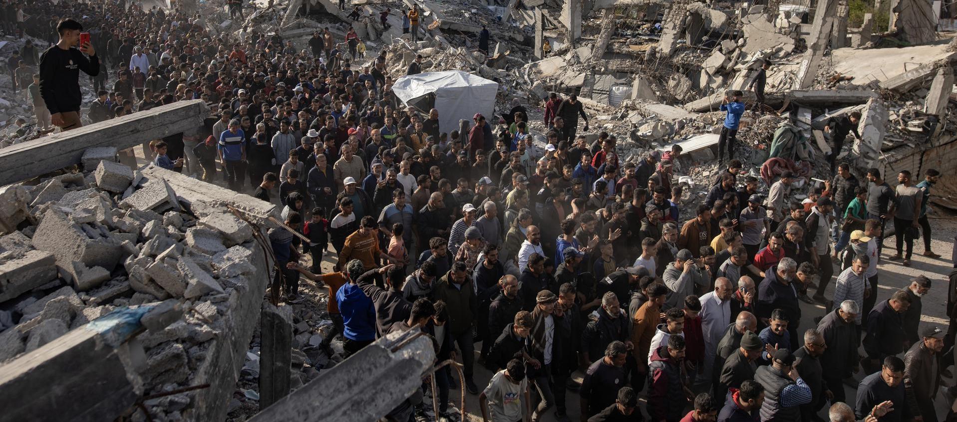 Protesta en Gaza contra los ataques de Israel.
