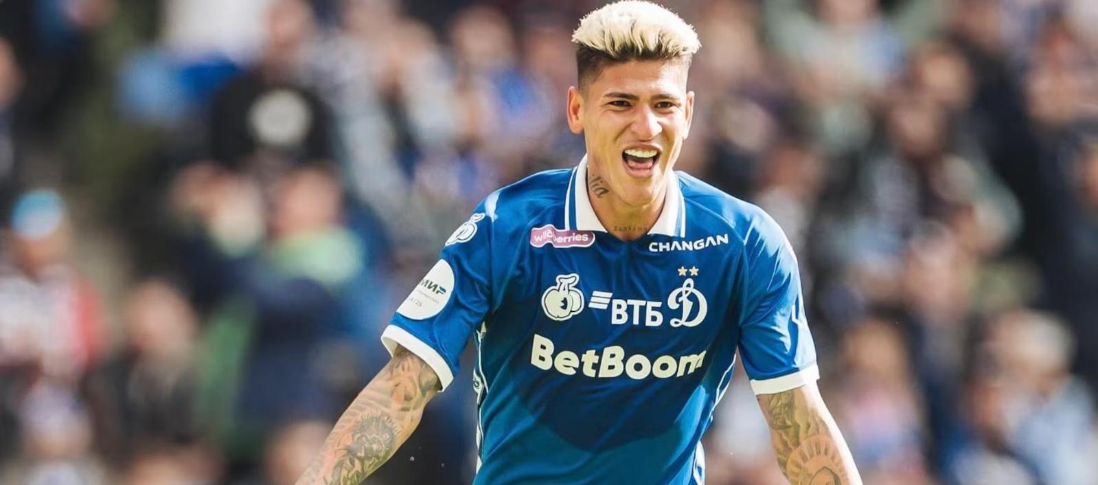 Jorge Carrascal durante la celebración de uno de sus goles.