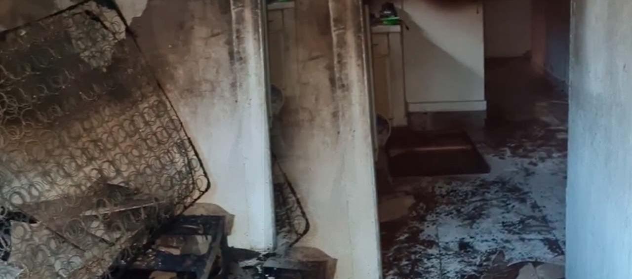 Así quedó la casa después del incendio. 