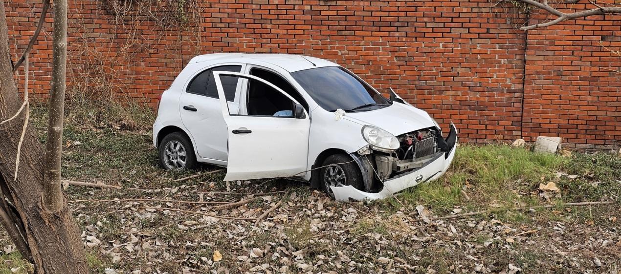 En este vehículo se movilizaba la víctima cuando fue atacado a bala. 