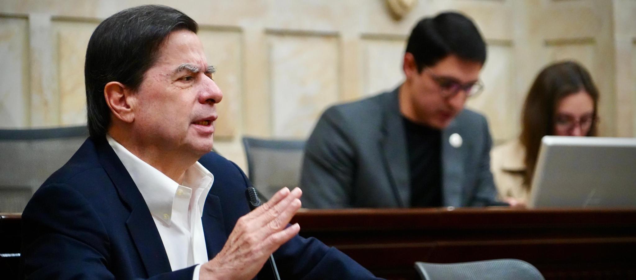 Juan Fernando Cristo.