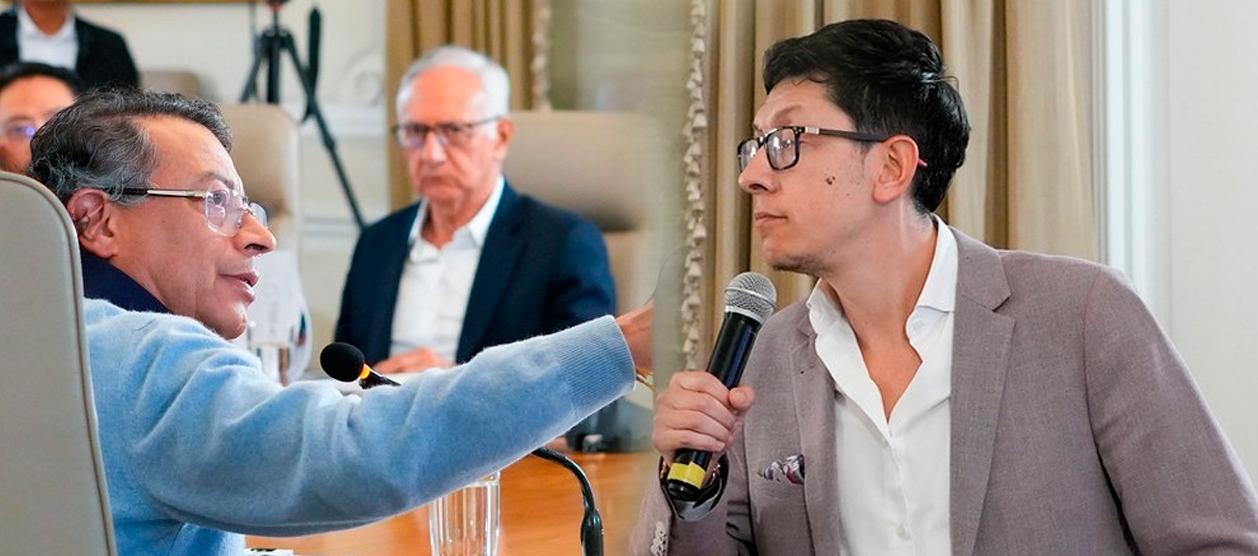 El Presidente Gustavo Petro y el ministro de Educación Daniel Rojas