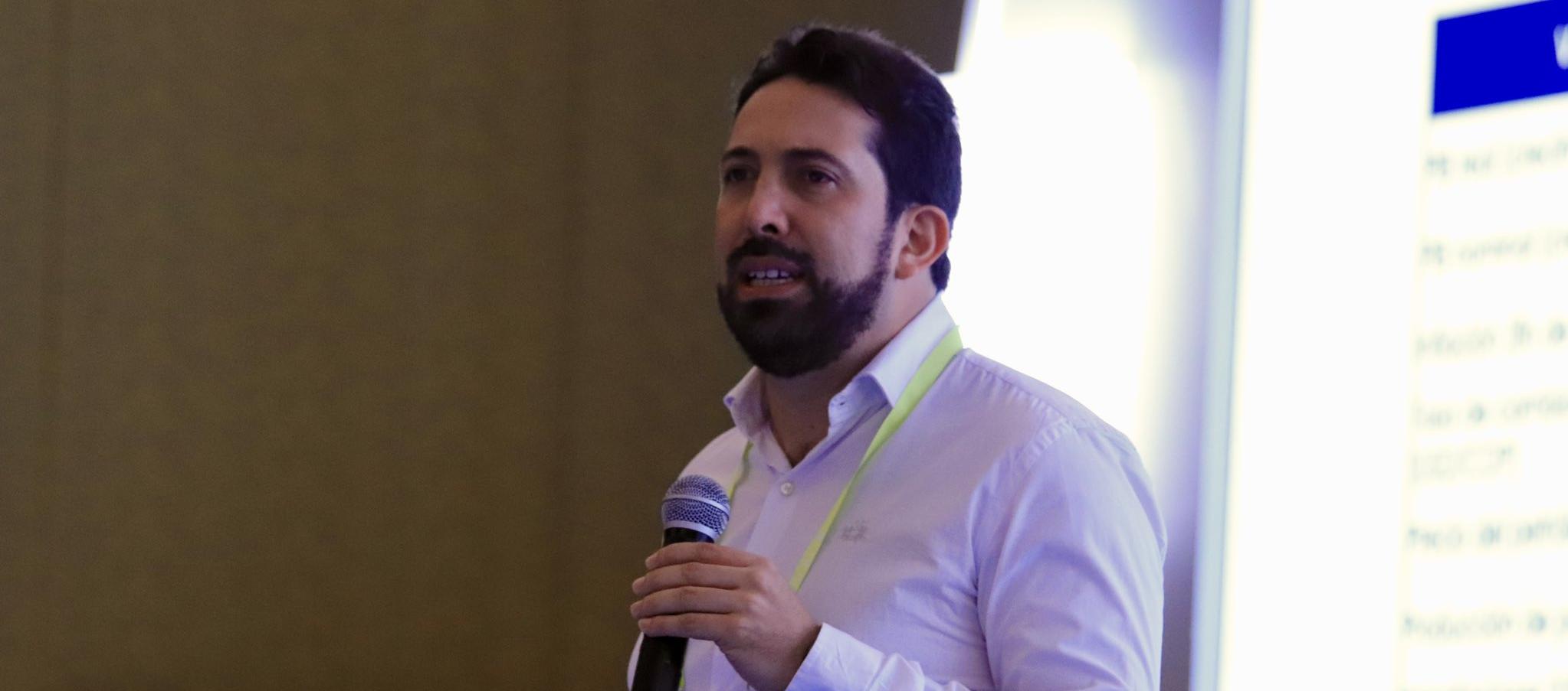 El Ministro de Hacienda, Diego Guevara.