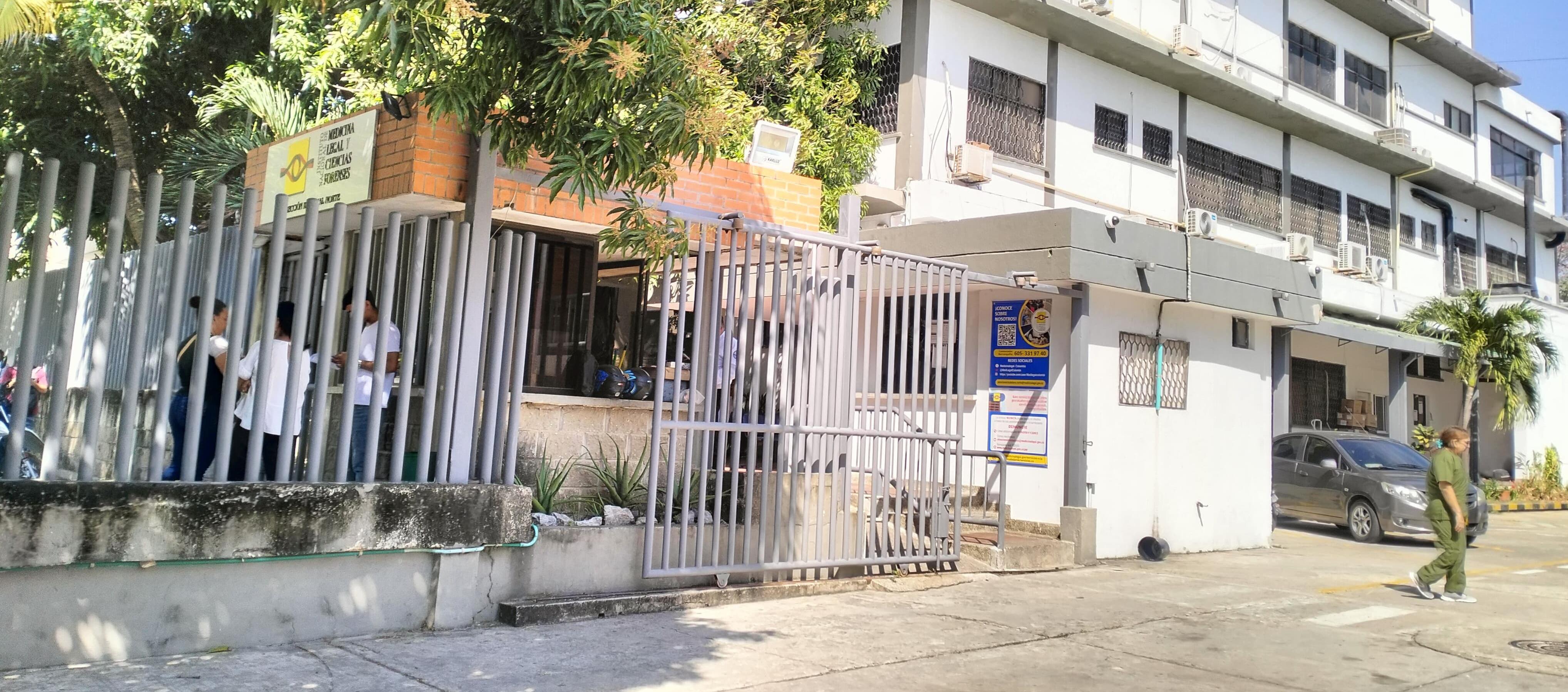 Fachada de Medicina Legal en Barranquilla.