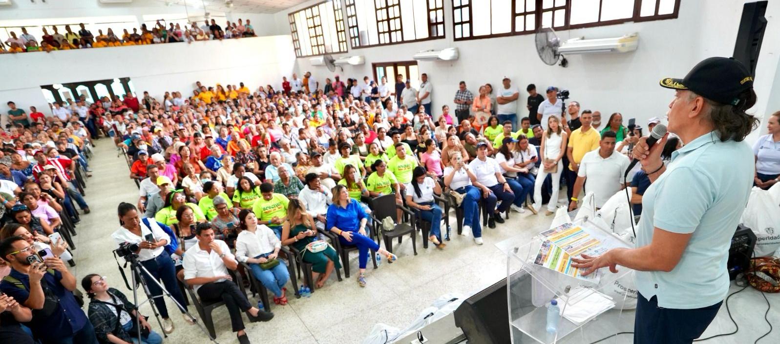 Gustavo Bolívar, director de Prosperidad Social, desde Soledad.
