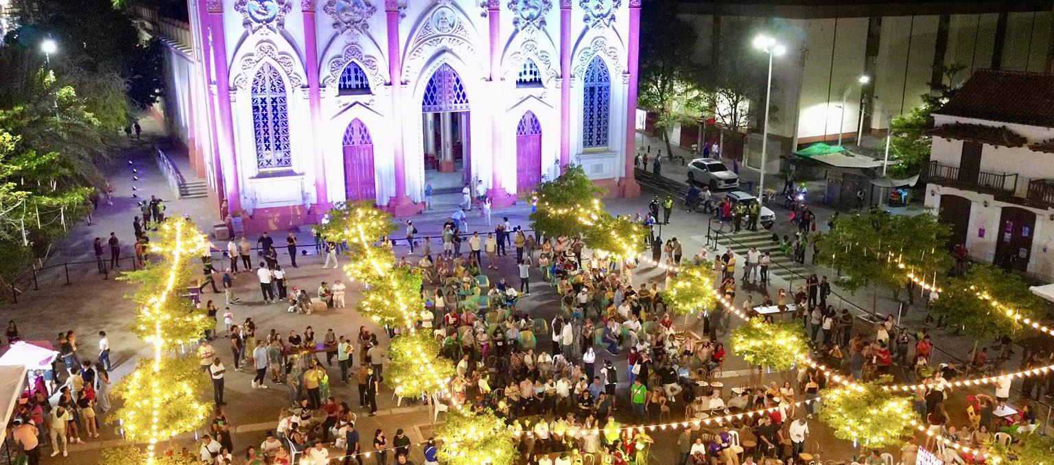 Plaza de San Nicolás en 'Noches de Centro'. 
