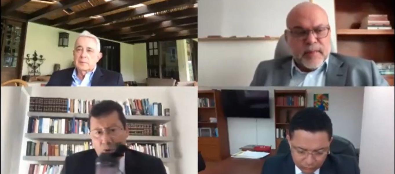 Salvatore Mancuso en el juicio de este lunes contra Álvaro Uribe Vélez.