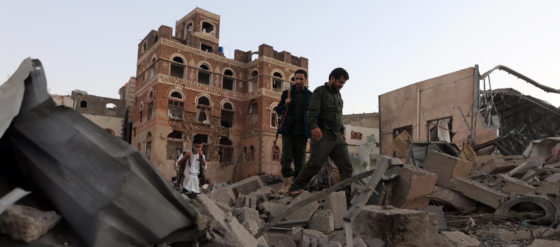 Ataques aéreos estadounidenses en Sana'a, Yemen.