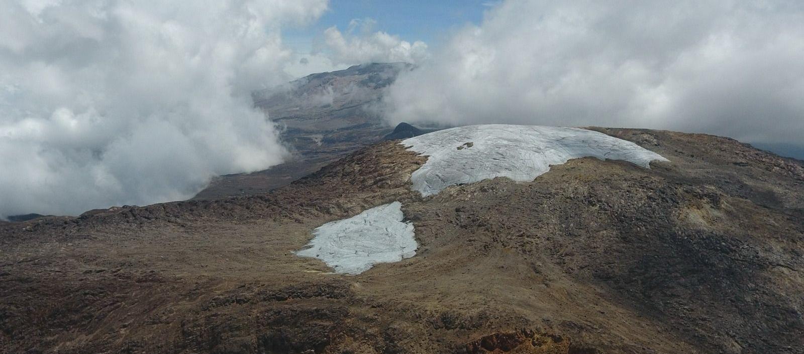 Solo quedan 33 km2 en seis nevados en proceso de extinción.