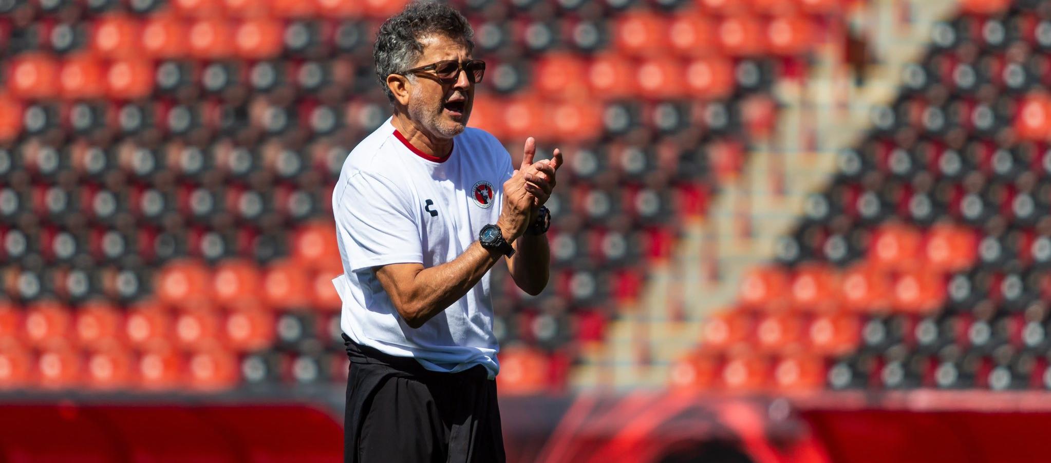 Juan Carlos Osorio no sobrevivió a la derrota del domingo ante el Atlas. 