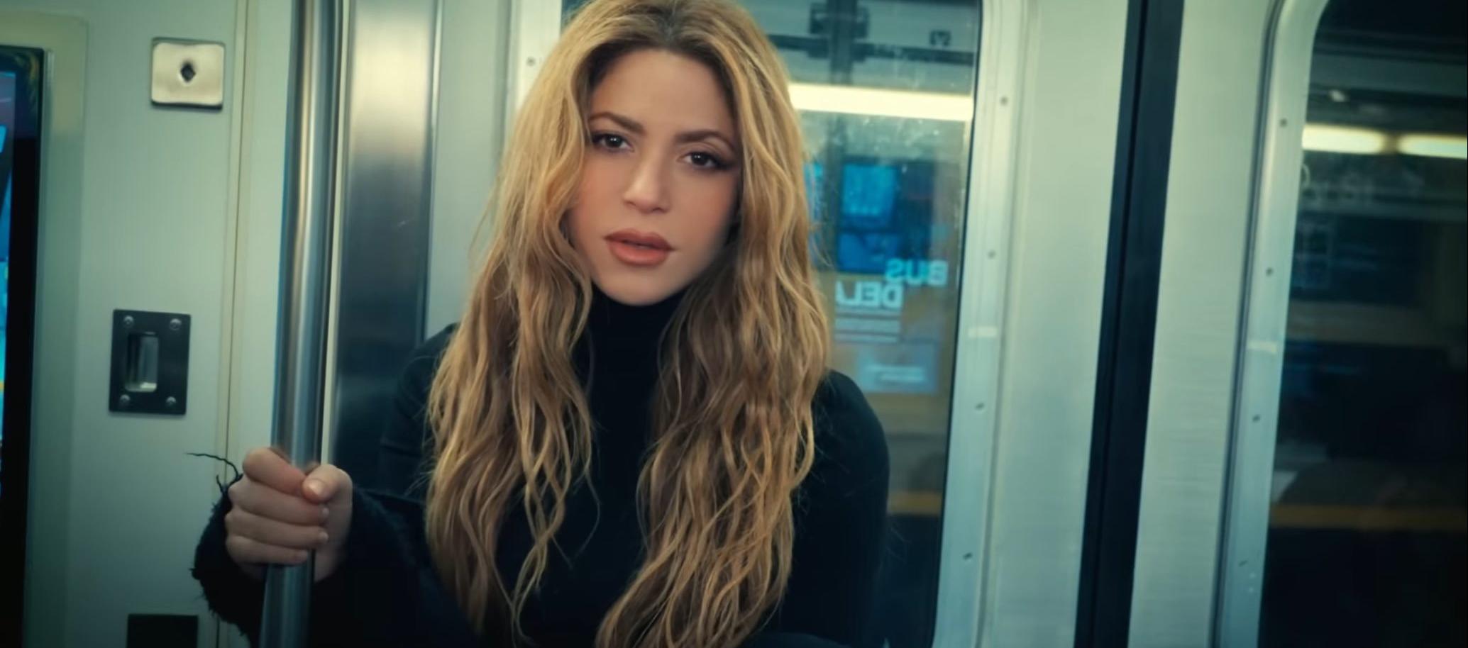 La artista en una de las escenas del video. 