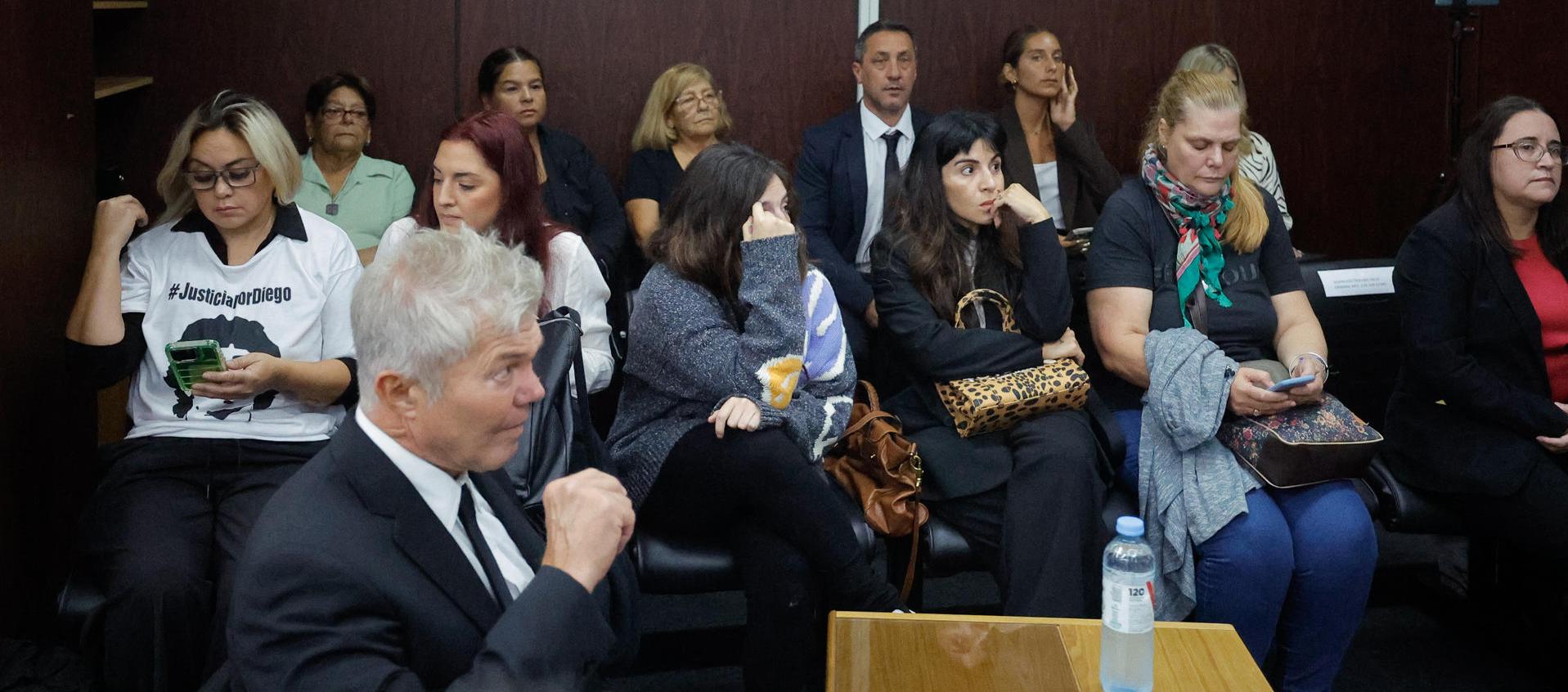 Audiencia del juicio por la muerte de Diego Maradona.