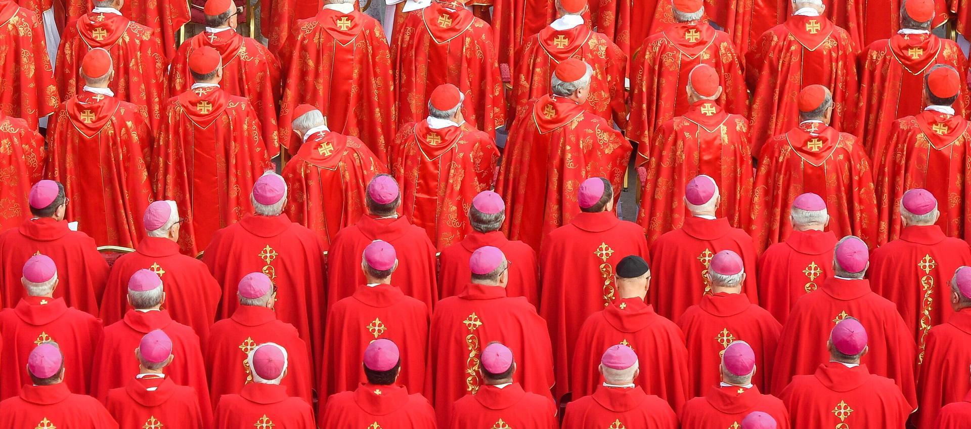 138 cardenales elegirán al nuevo Papa.