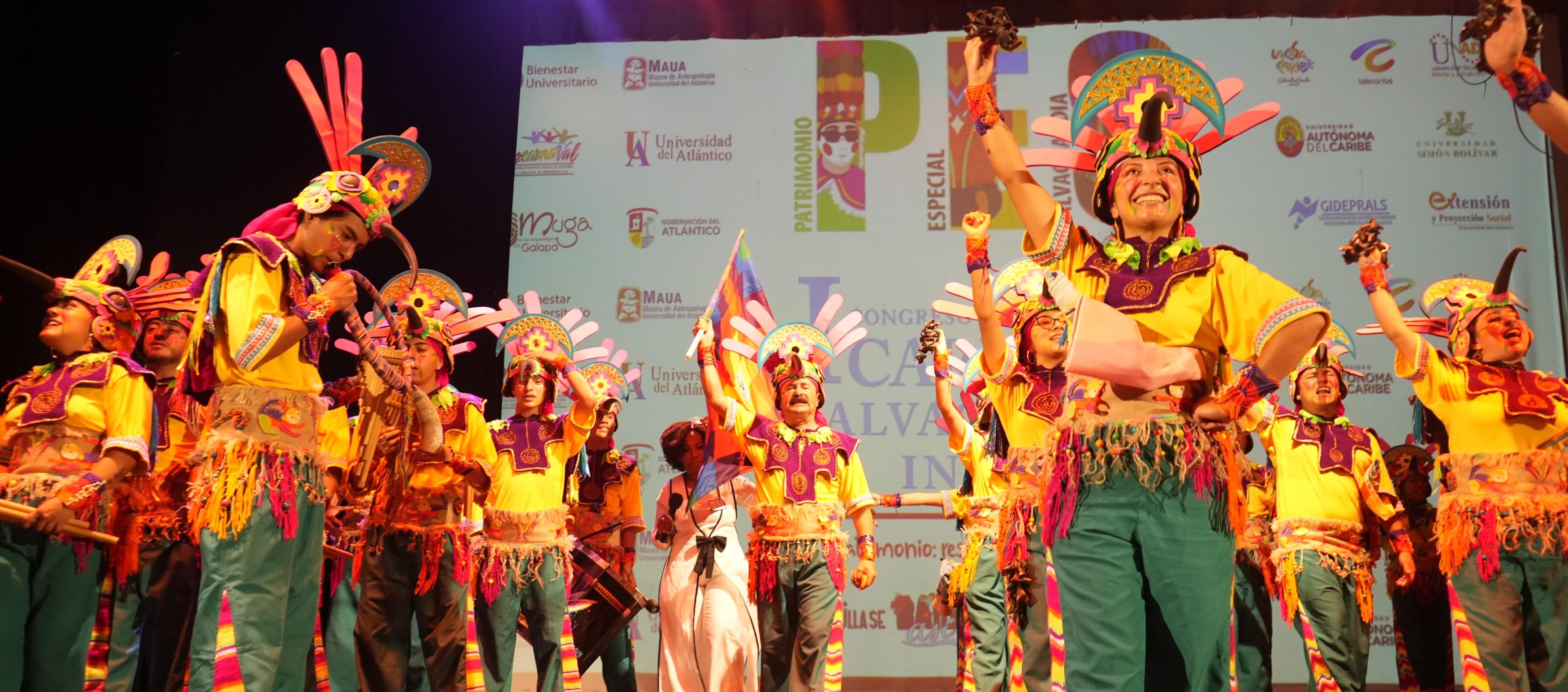 Muestra del Carnaval de Negros y Blancos.