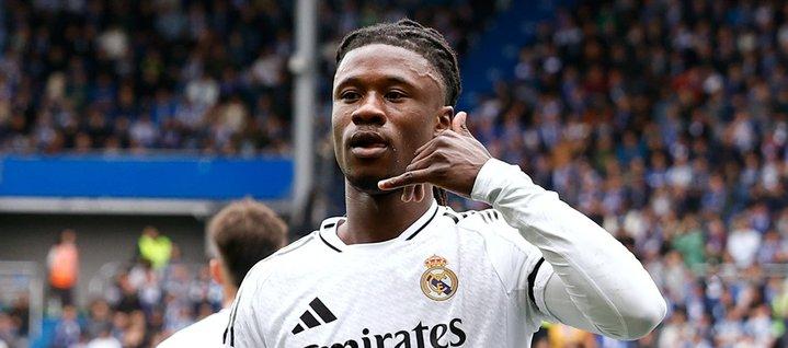 Eduardo Camavinga celebrando su gol.