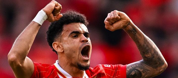 Luis Díaz celebrando su gol al Tottenham este domingo.