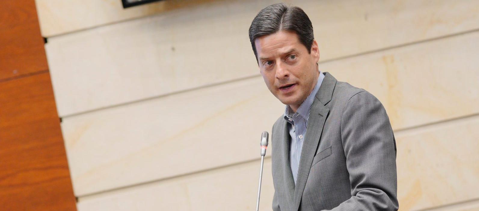 Mauricio Gómez, Senador de la República. 