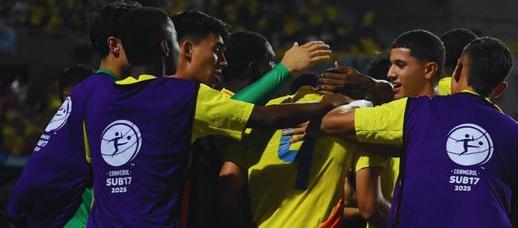 Selección Colombia Sub-17 tras la victoria ante Argentina. 