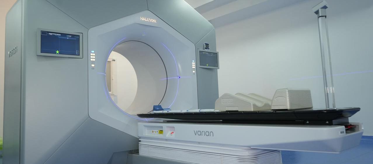 Halcyon V4 de Varian, tecnología de vanguardia para tratamientos oncológicos.