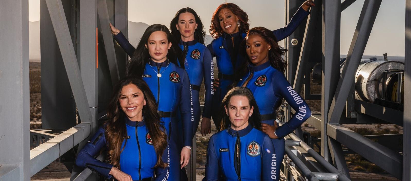 Katy Perry junto a Gayle King, Kerianne Flynn, Aisha Bowe y Amanda Nguyen.