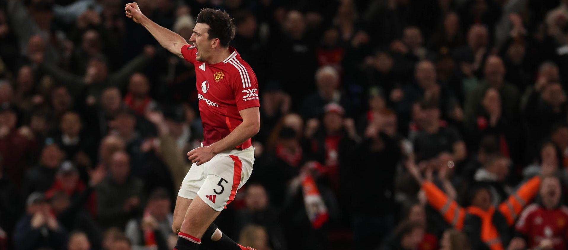 Harry Maguire celebrando el gol de la clasificación.