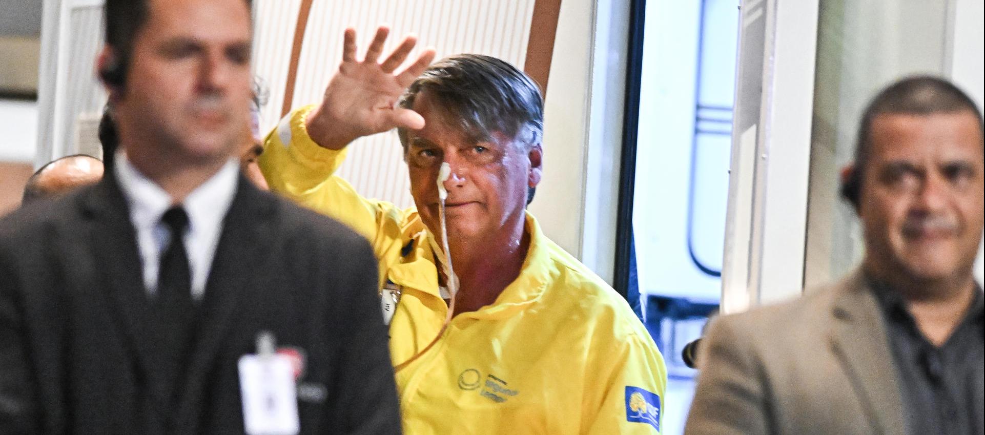 Jair Bolsonaro está hospitalizado en DF Star, Brasilia.