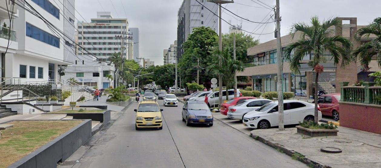 Aspecto de la calle 85 entre carreras 49C y 46.