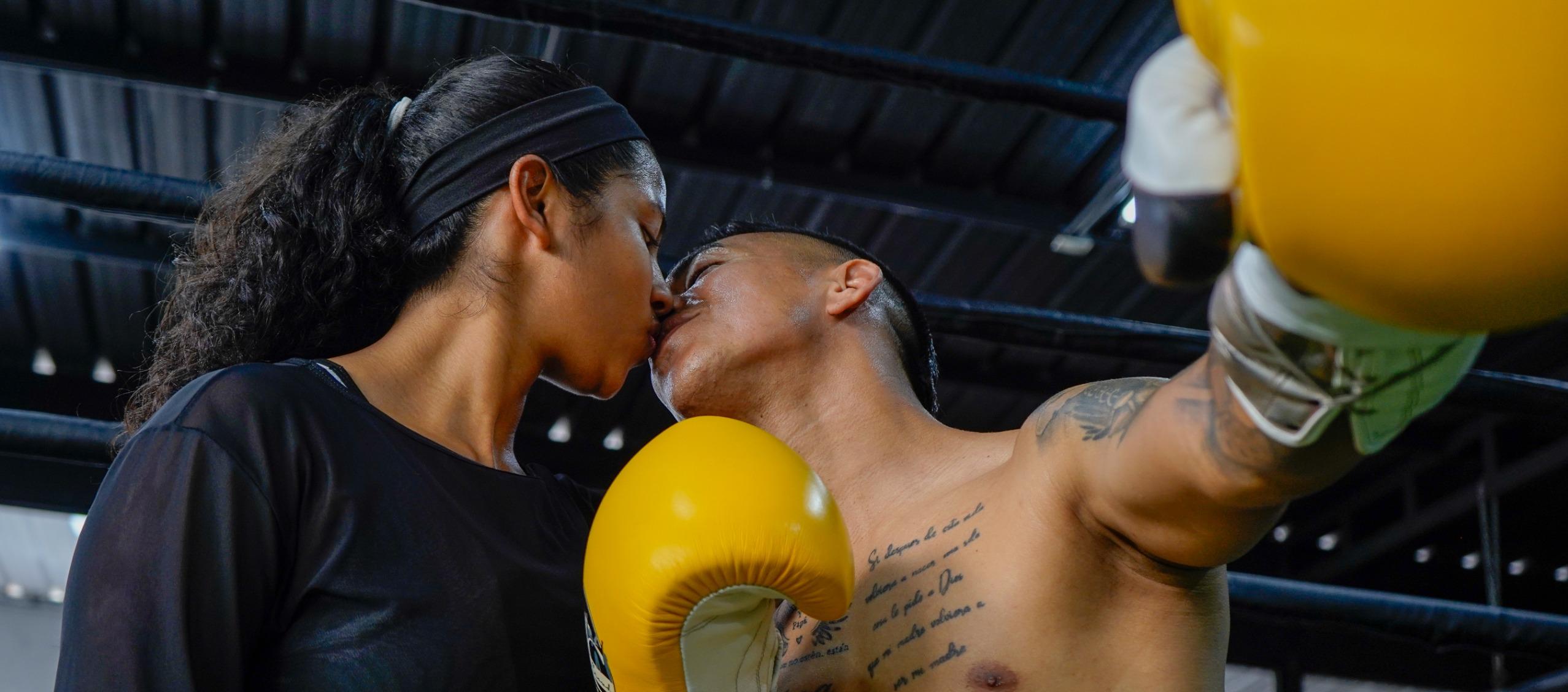 Elizabeth Morales y Pablo Carrillo llevan cinco años juntos. 