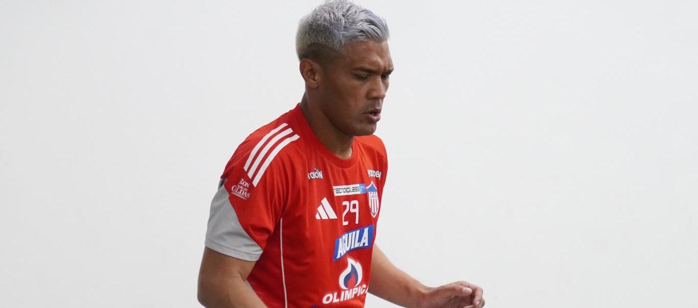 Teófilo Gutiérrez en la puesta a punto antes del partido contra La Equidad.