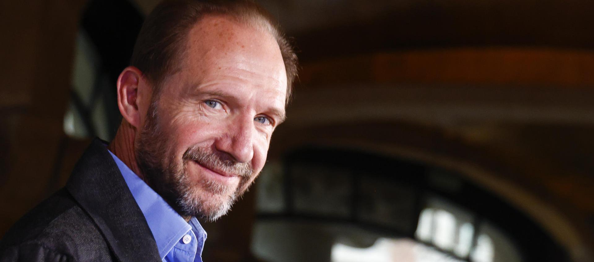 El actor británico Ralph Fiennes, durante una entrevista con EFE.