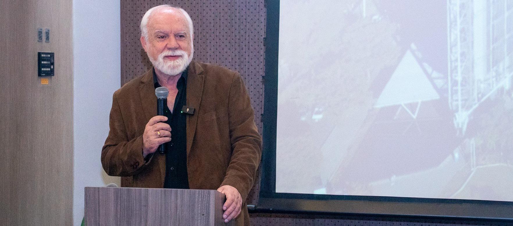  El director de la ADRES, Félix León Martínez.