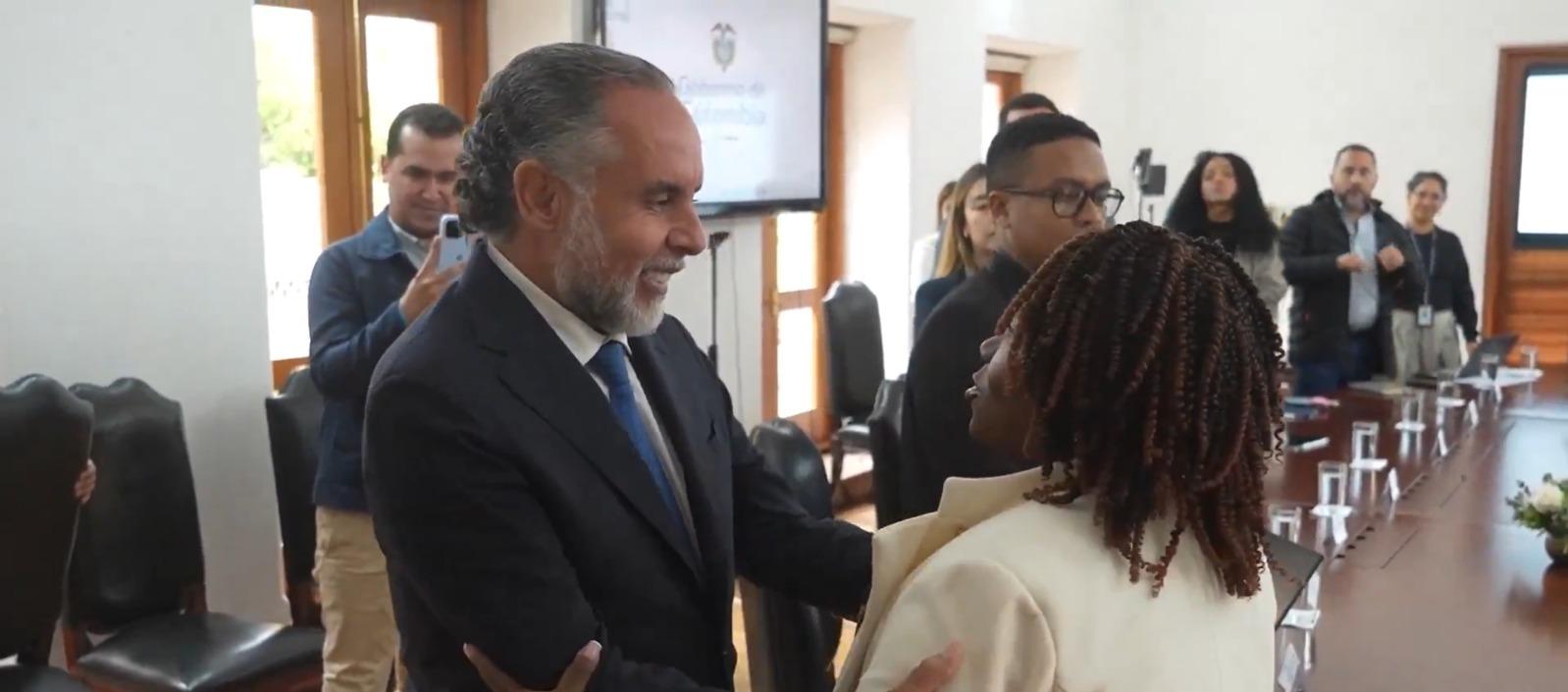 Armando Benedetti y Francia Márquez.