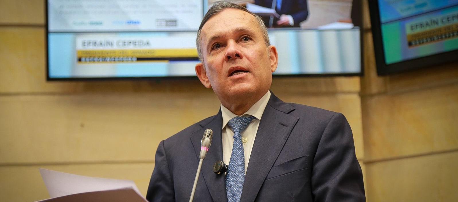 El presidente del Senado, Efraín Cepeda.