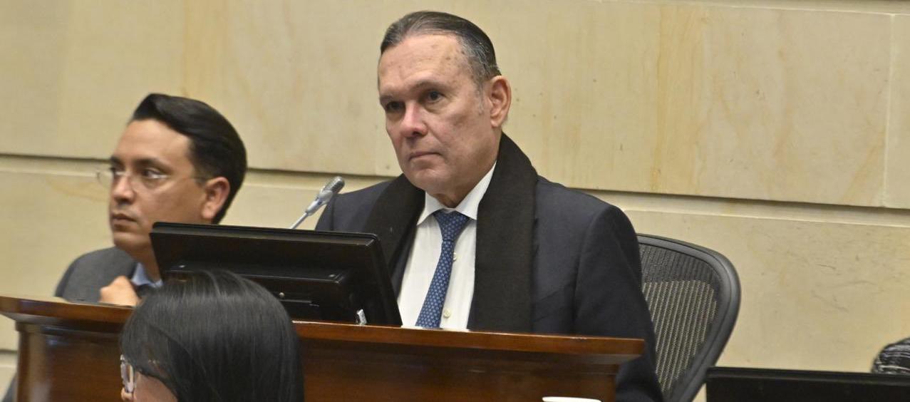 El presidente del Congreso, Efraín Cepeda.