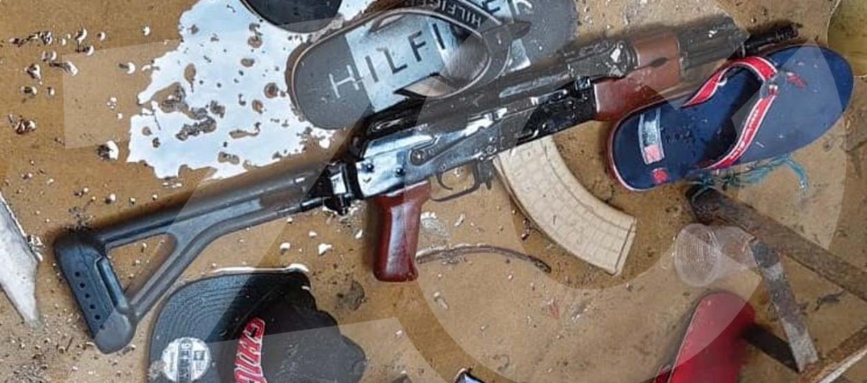 El fusil AK 47 que incautó el Gaula de la Policía.