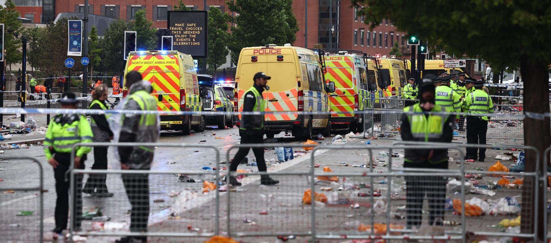Lugar donde el vehículo colisionó con los seguidores del Liverpool.