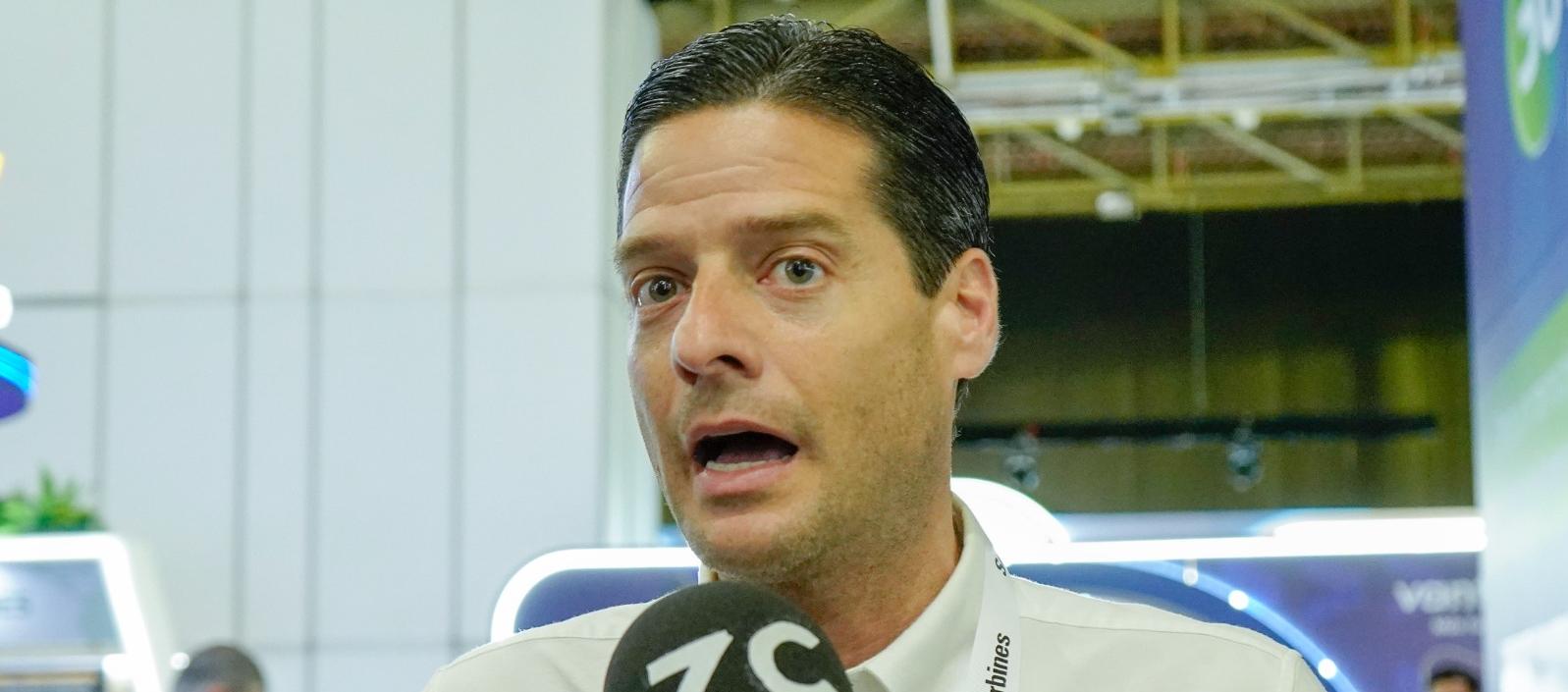 Senador Mauricio Gómez.