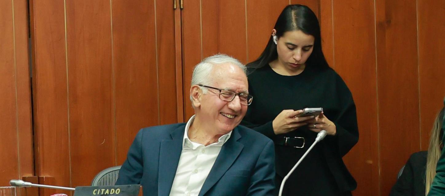 El Ministro de Salud, Guillermo Alfonso Jaramillo.