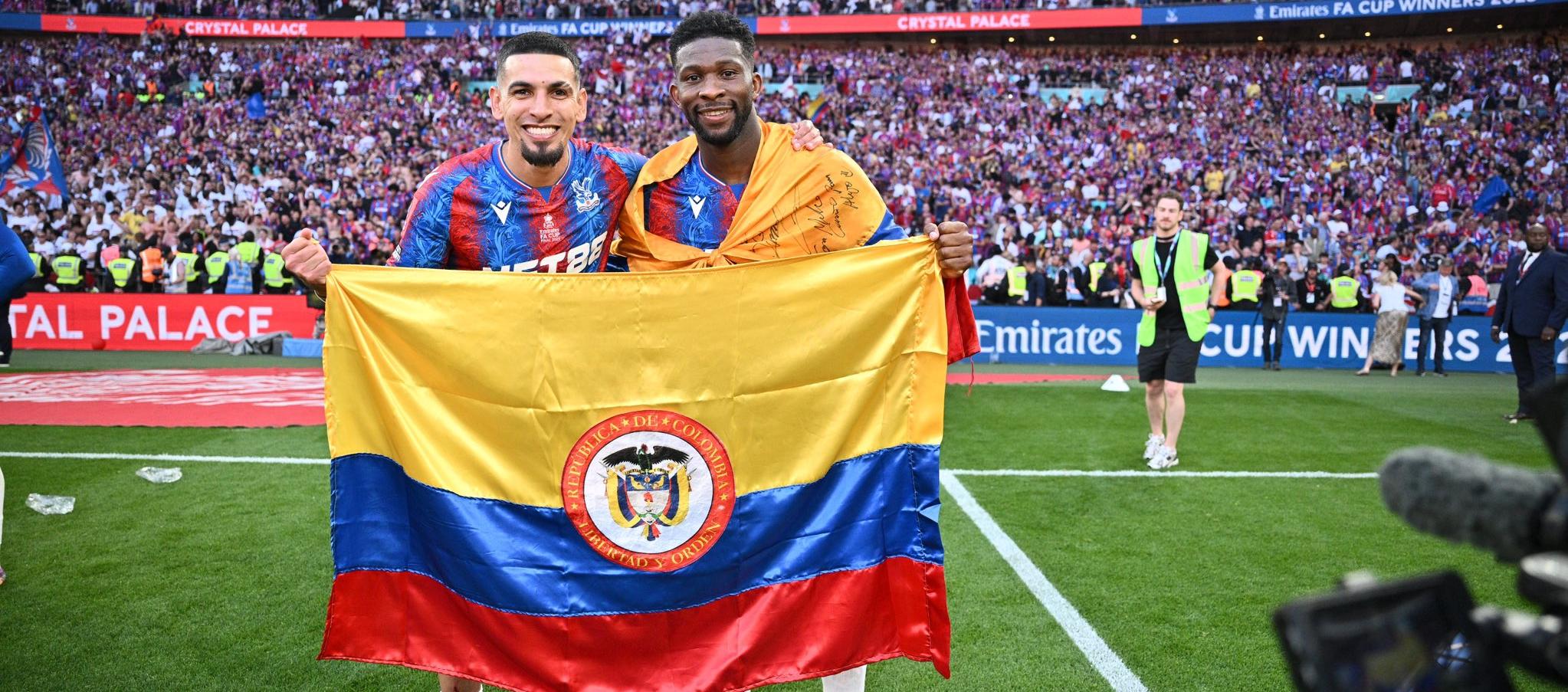 Daniel Muñoz y Jefferson Lerma, campeones de la FA Cup 2024-25 con Crystal Palace.
