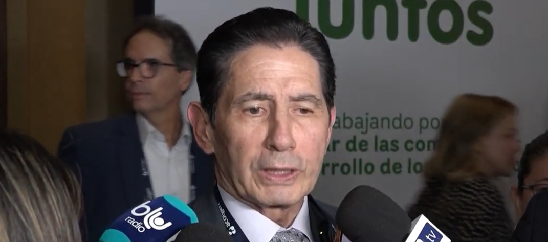 Germán Castro, Contralor Delegado de Minas y Energía.