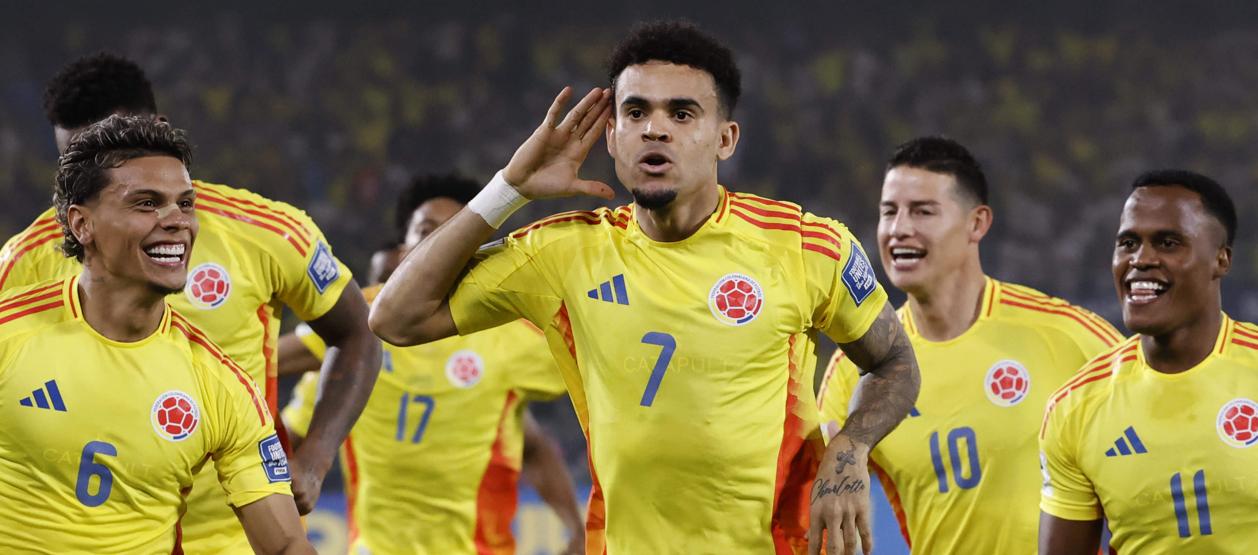 Luis Díaz hace parte de la convocatoria, pero no jugará contra Perú por suspensión. 