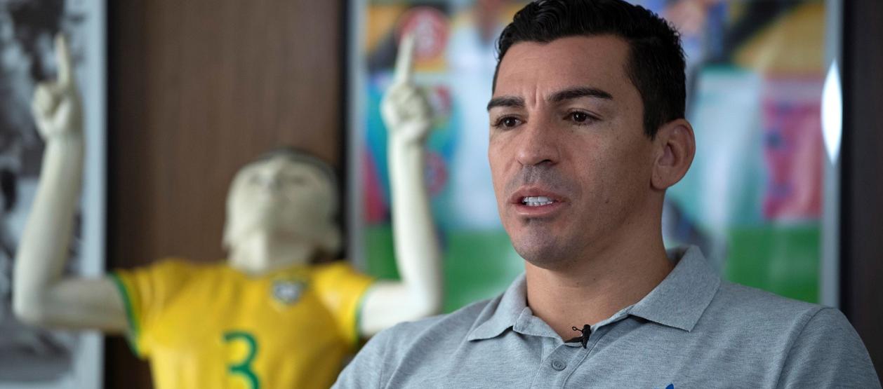 Lucio, exdefensa central de la selección brasileña. 