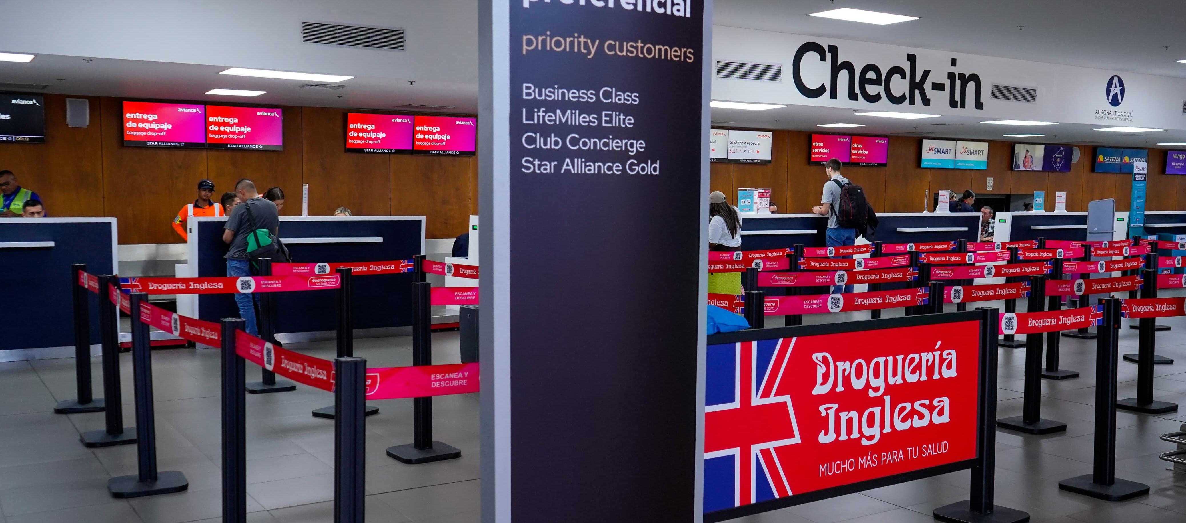 Zona de check-in del aeropuerto Internacional Ernesto Cortissoz.