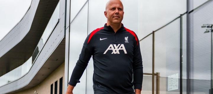 Arne Slot, entrenador del Liverpool. 