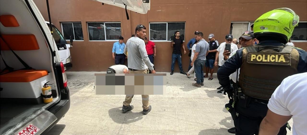 Centro Comercial Muelle del Río, en Alameda. 