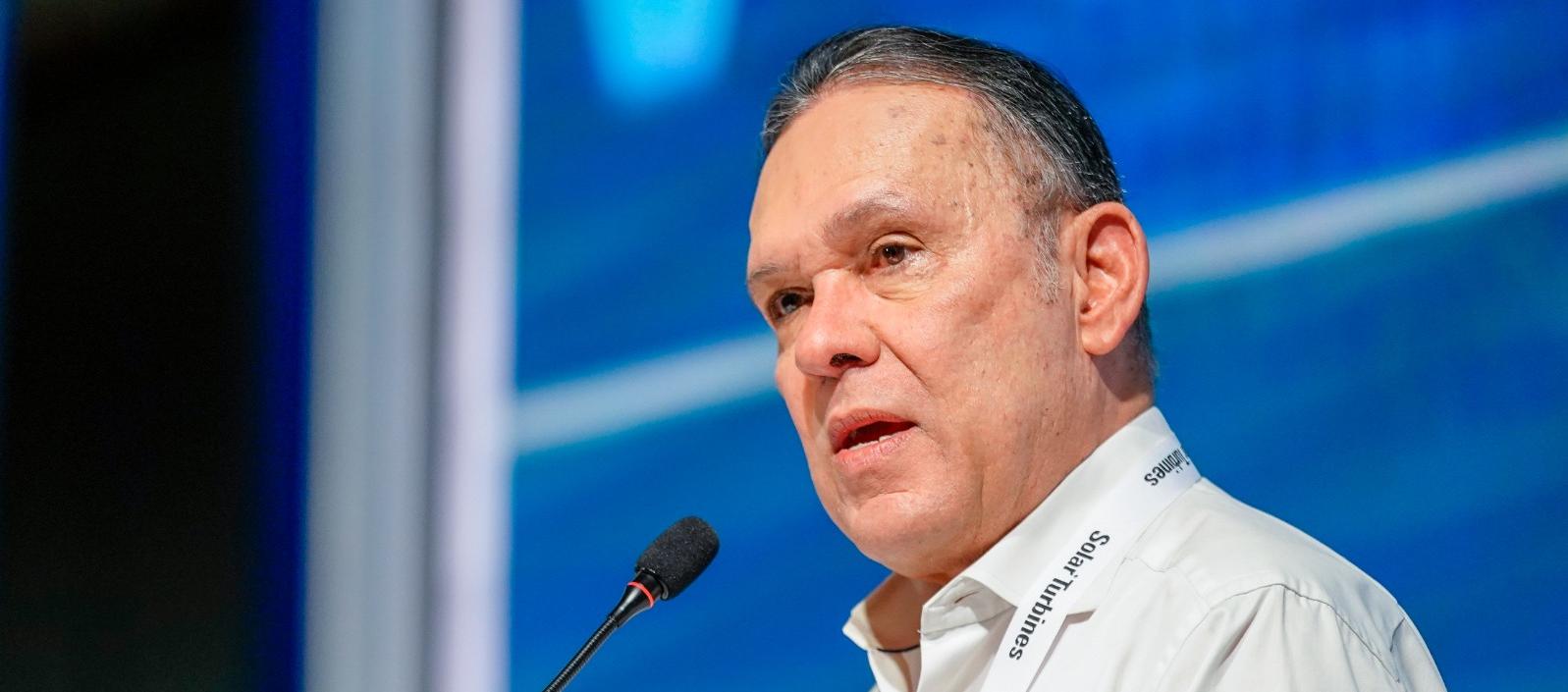 Efraín Cepeda, presidente del Senado.