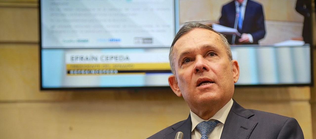 Efraín Cepeda, presidente del Senado.